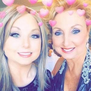 Meet your Posher, Connie